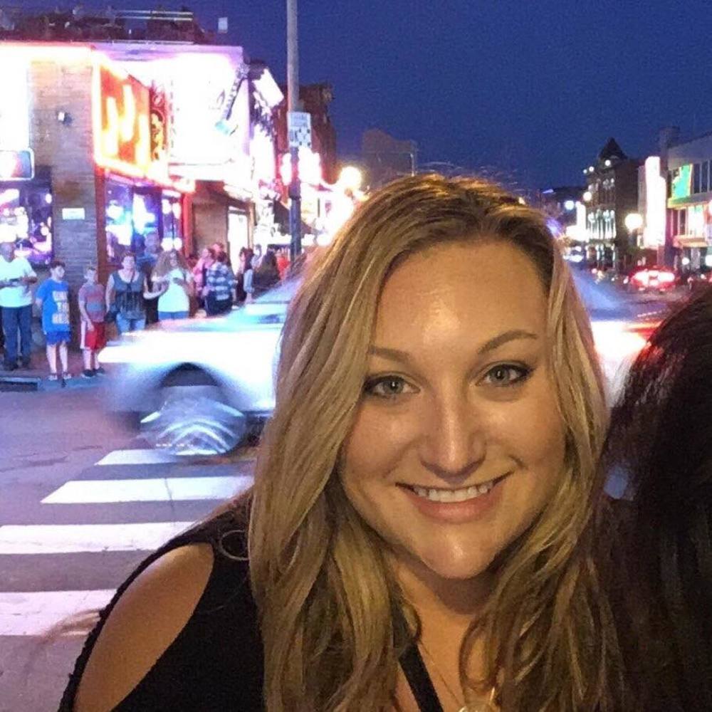 Meet your Posher, Christine